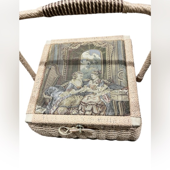 Vintage Azar woven wicker sewing basket with Tapestry top - Picture 2 of 14